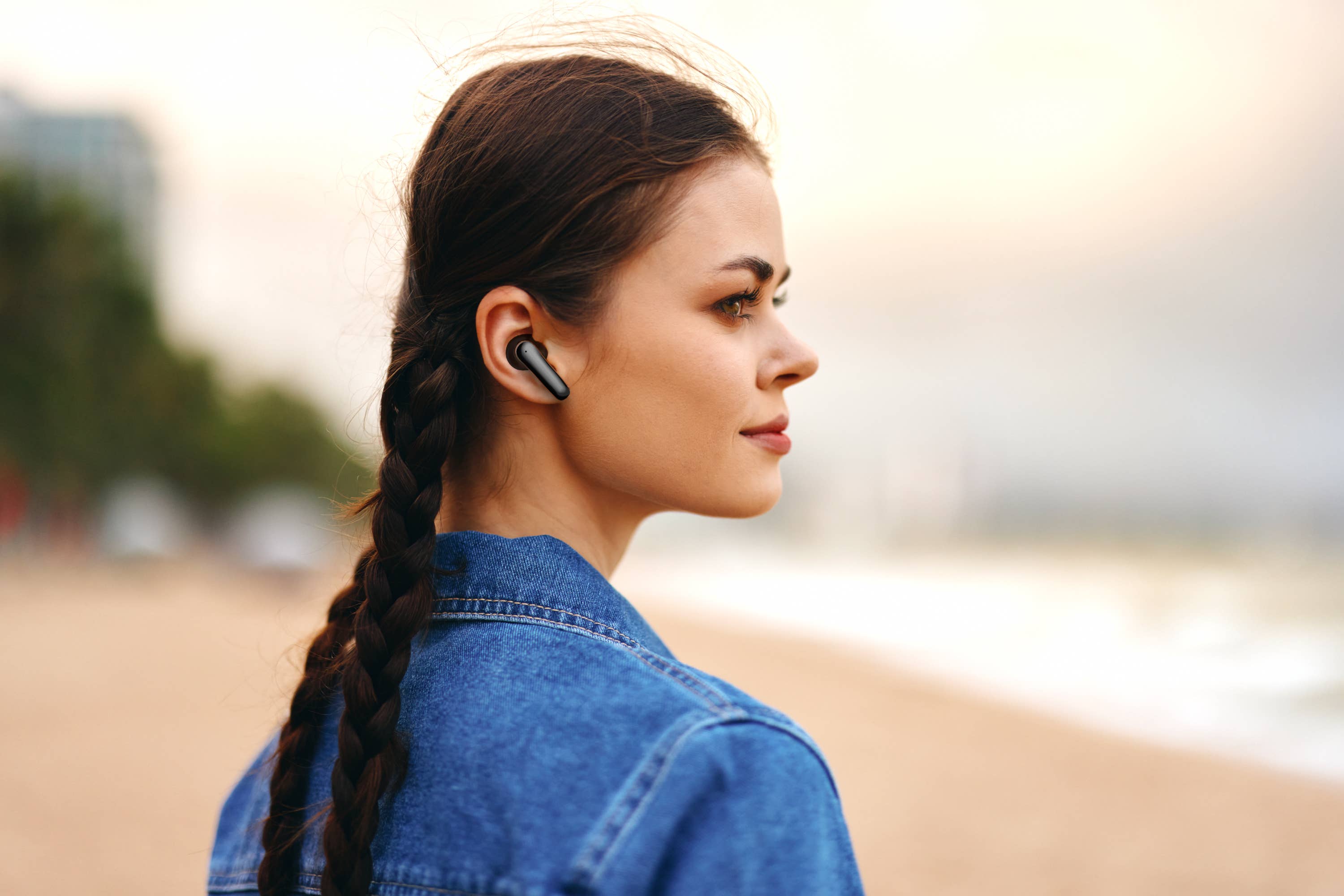 LAX Gadgets - Wholesale Headphones - LAUD Chronos True Wireless Earbuds – 15H Talk Time12