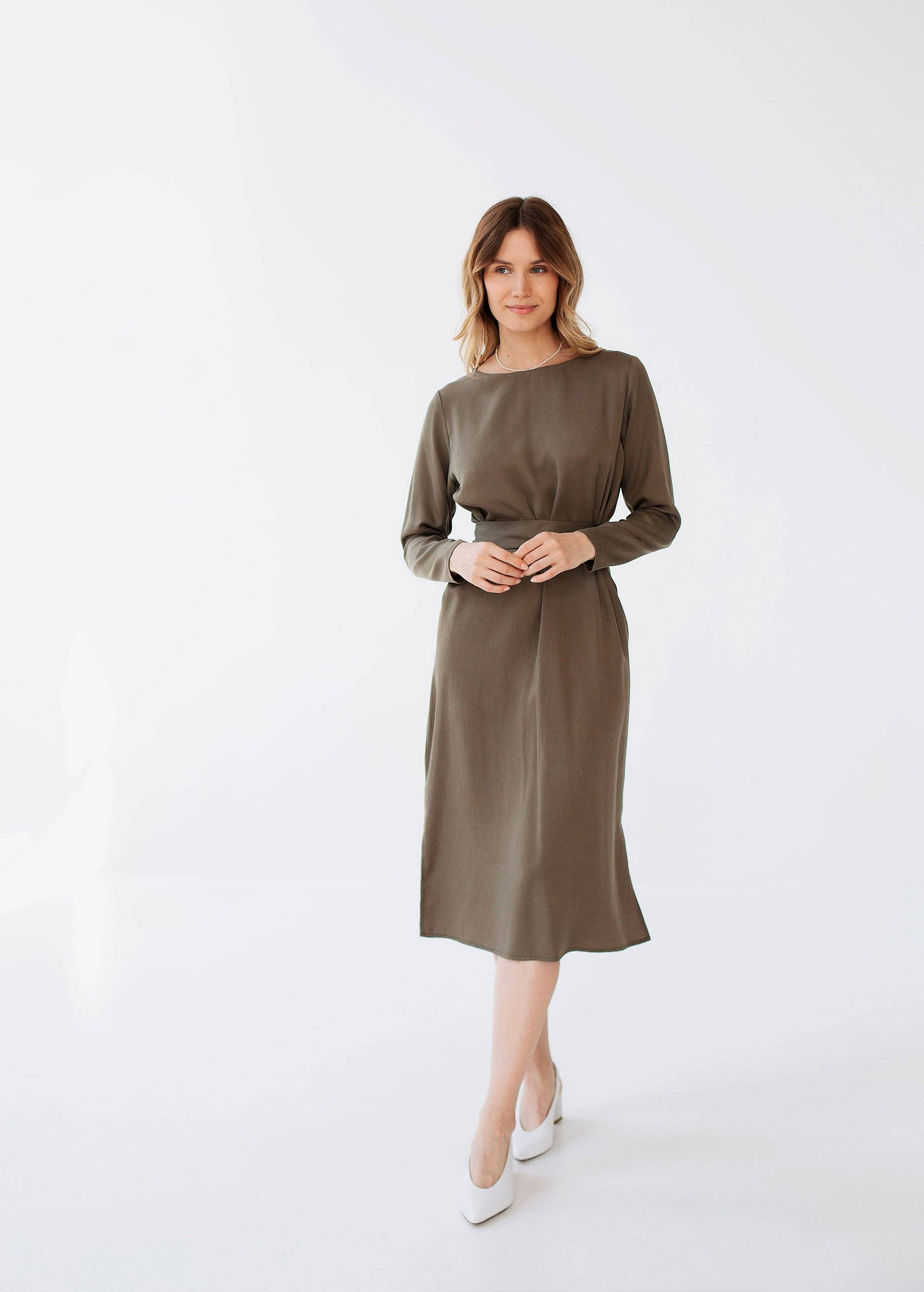 Nich Linen - Wholesale Dress - Women's - Wrap linen dress, belted khaki green dress for women long4