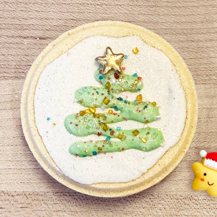 Christmas Cookie PRIZE Bath Bomb for wholesale by Sweet Bath Co