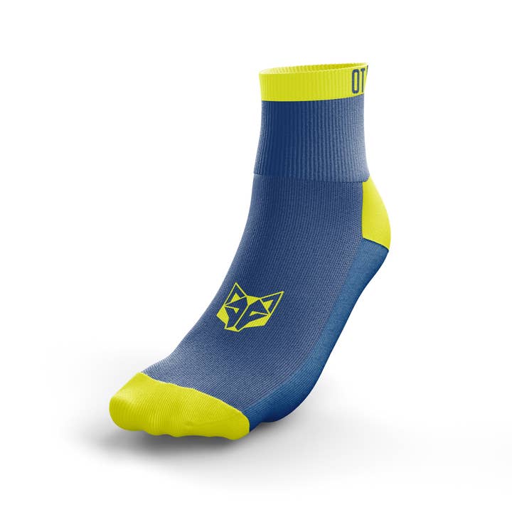 Chaussettes multisports bleues et jaunes électriques à coupe basse pour la vente par OTSO