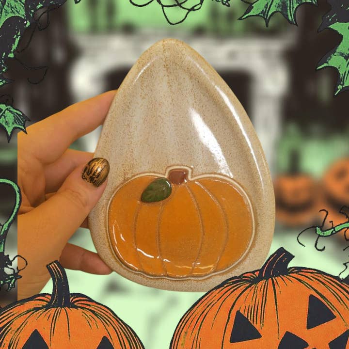 MudWorks Pottery - Wholesale Spoon Rest - Pumpkin Spoon Rest4