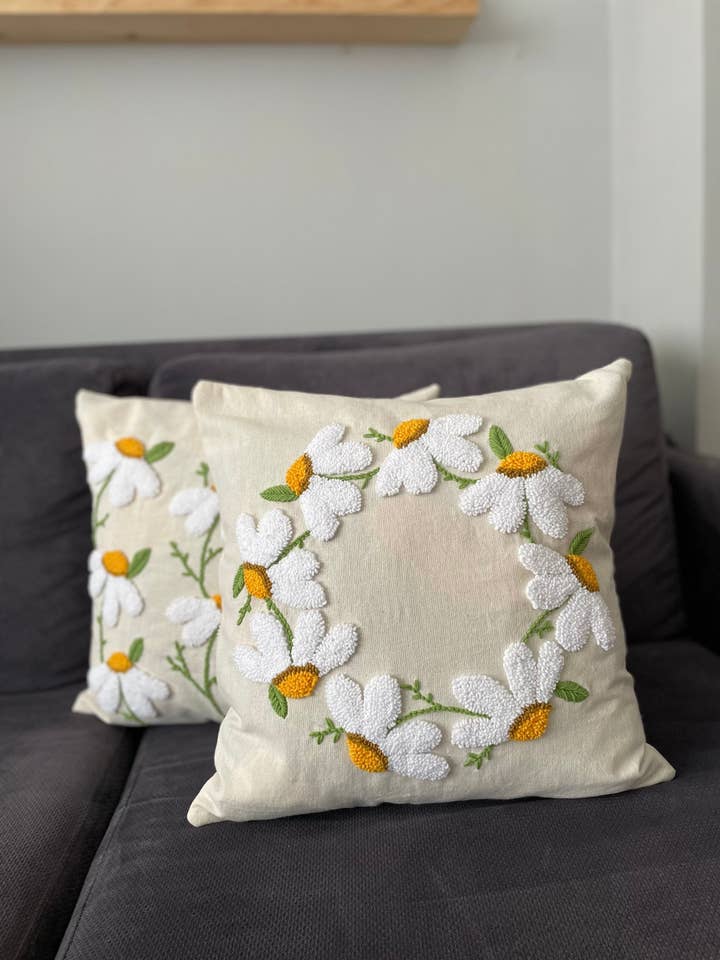 Handmade Punch Needle Embroidery Circle Daisy Pillow Cover for wholesale by Punch Simple