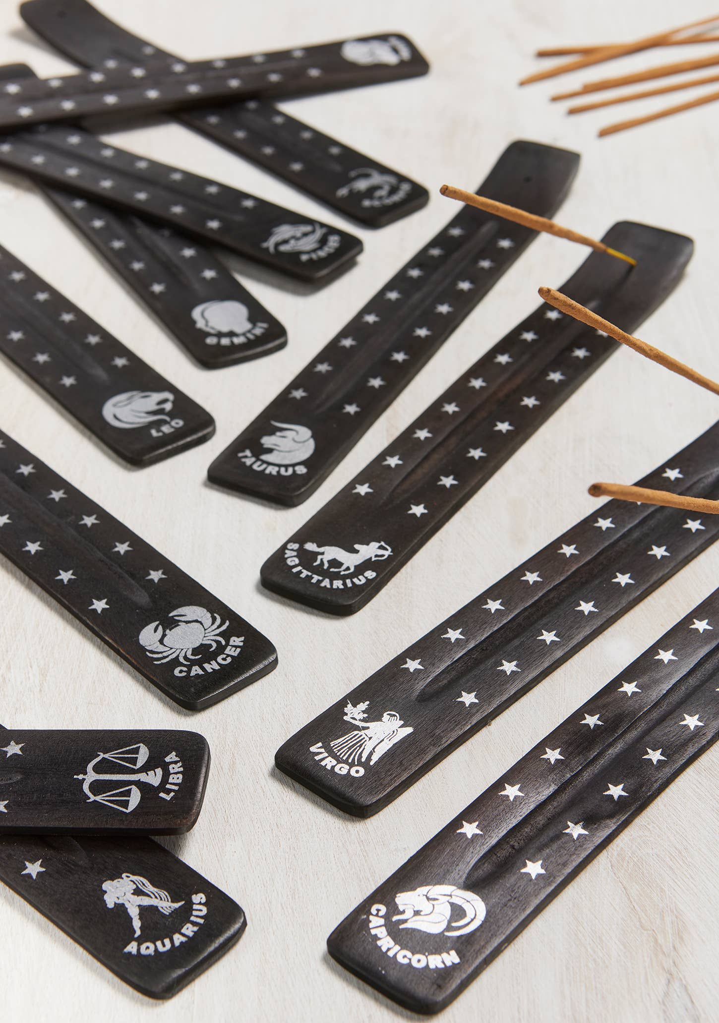 Namaste – wholesale Incense holder – Zodiac Incense Holder, Silver On Black0