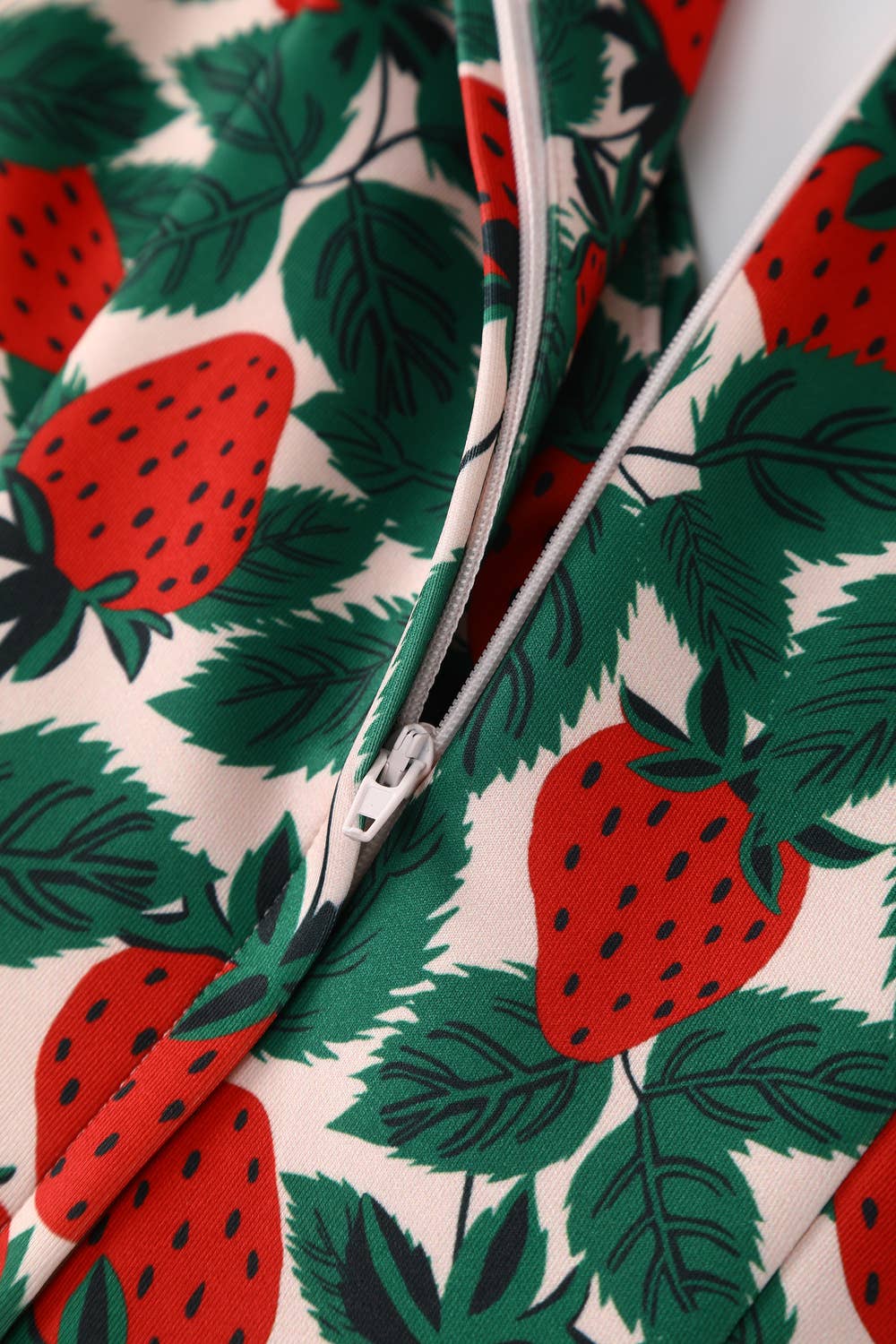 Dolly & Dotty - Venta al por mayor Vestido - Mujer - Luz Beige Claro Blanco Lirio Sin Hombros Inspirado en los Años 50 Fresa4