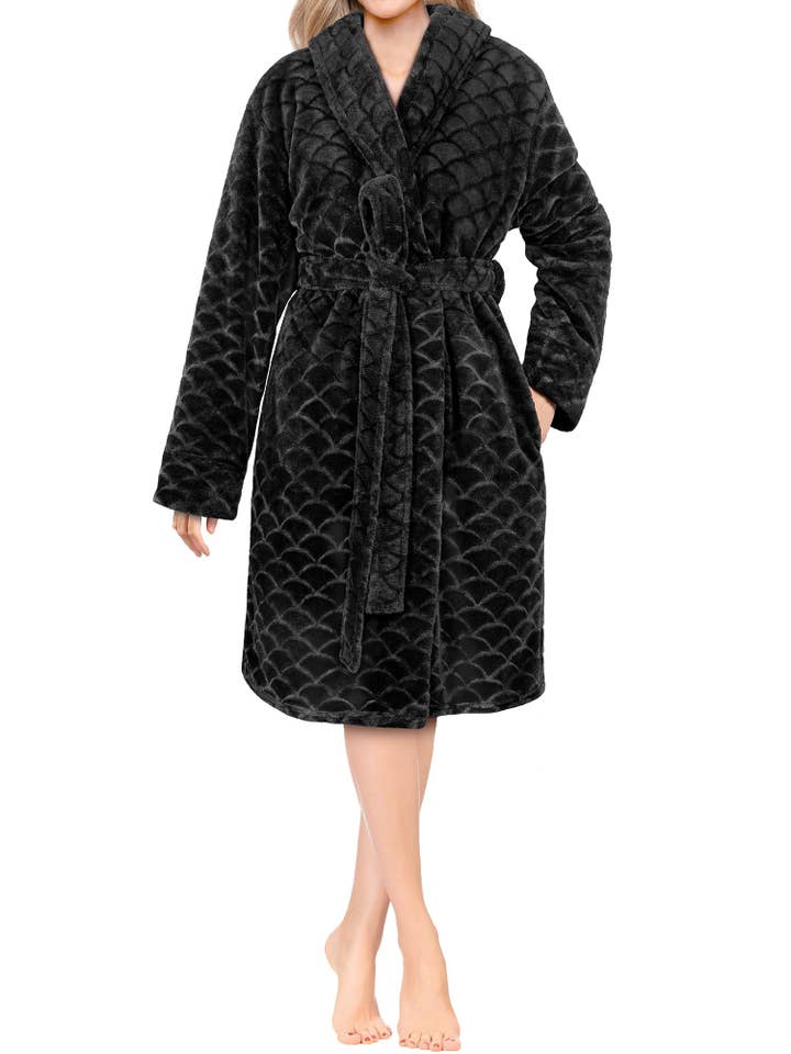 Pavilia – wholesale Morgonrock - Dam – Kvinnors kammussla mönster Fleece kort mantel