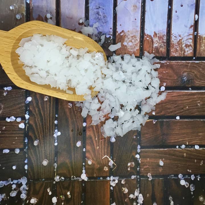 Mg12 - Wholesale Bath Salts - Eucalyptus Dead Sea Bath Salts1