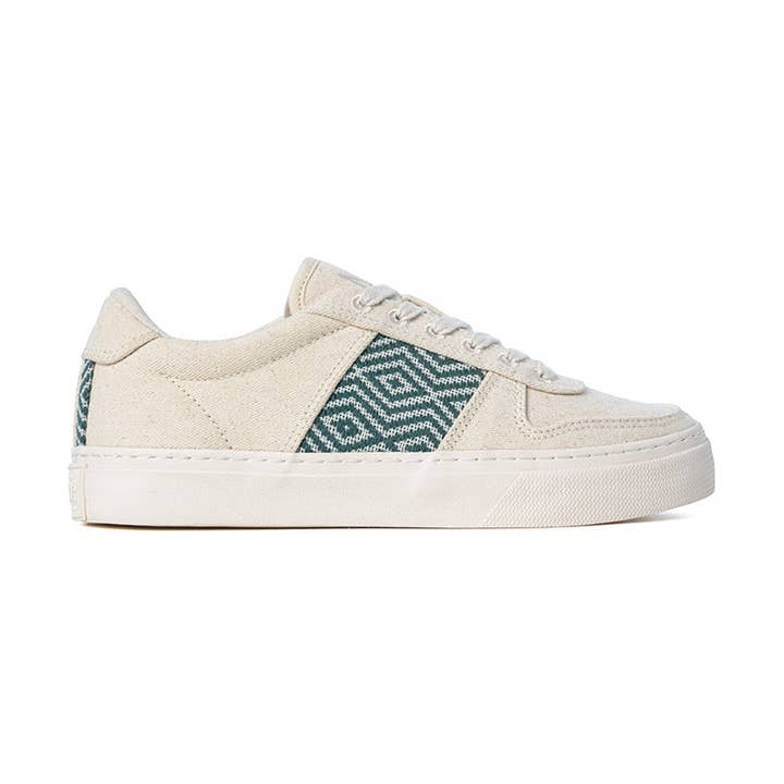 Mai Chau beige en groene canvas sneakers voor wholesale door N'GO Shoes