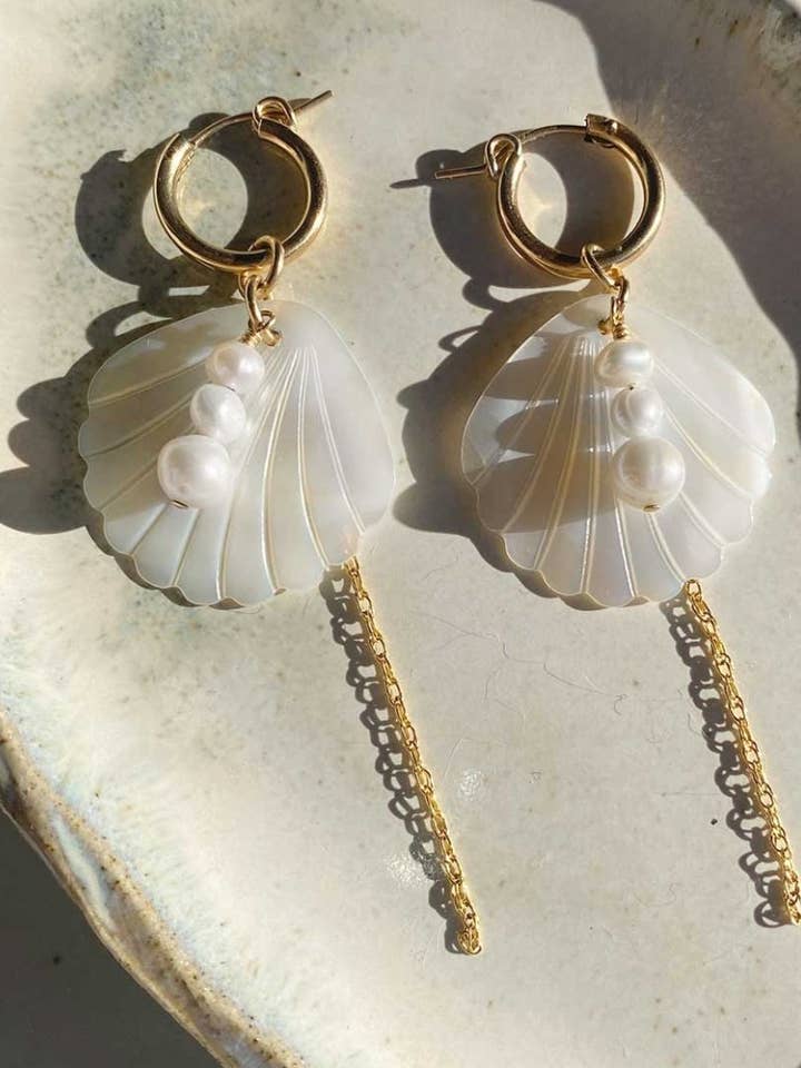 Pendientes Oasis Madreperla para venta al por mayor de Angela Wozniak Jewellery