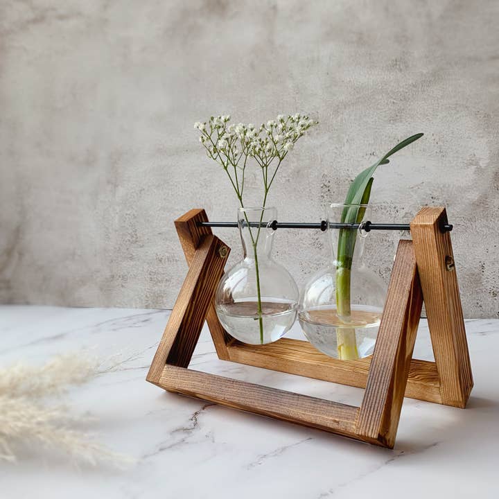 IVORE.GROUP (We cover All Import duty) - Wholesale Vase - Glass Planter Bulb Vase with Wooden Stand1