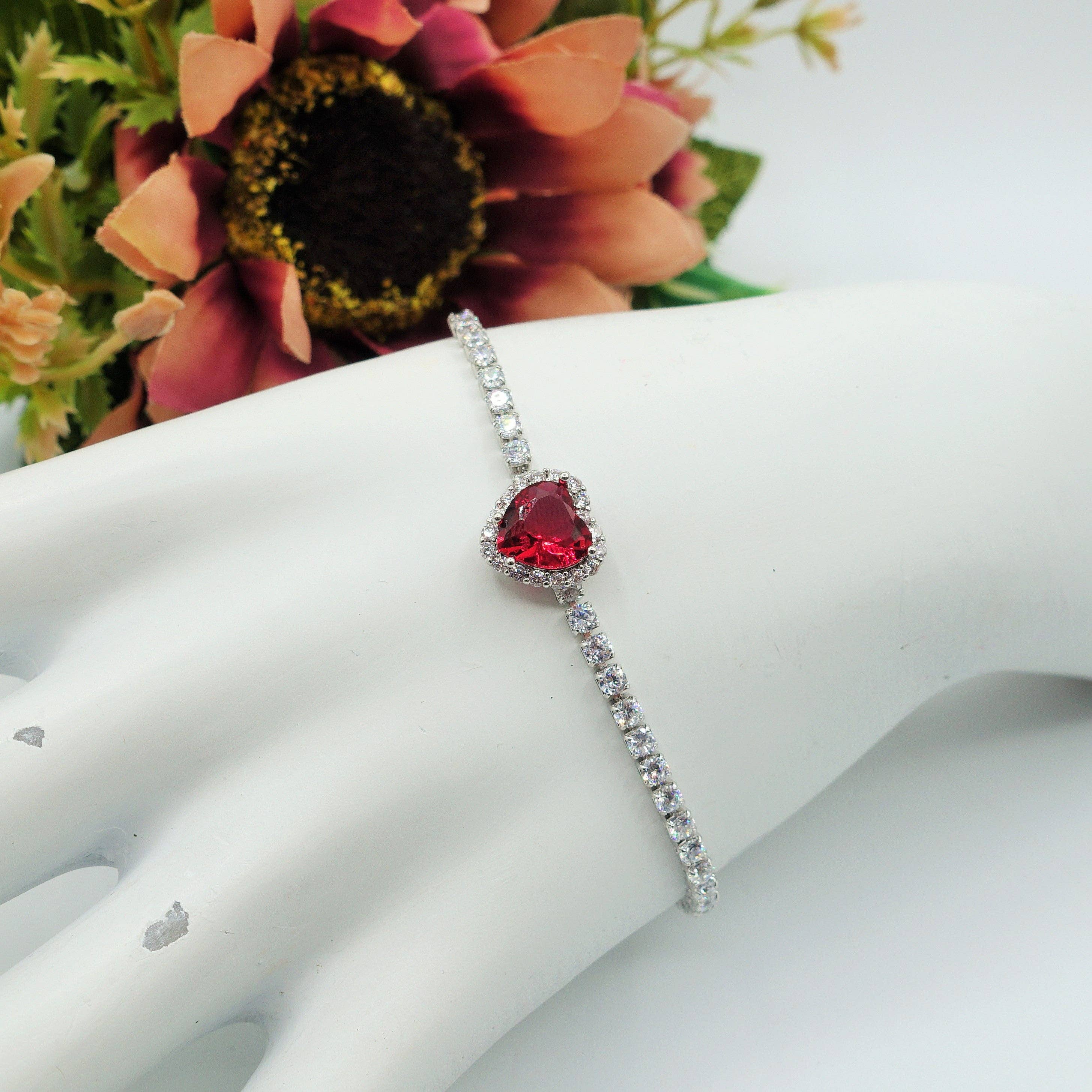 Daemon srls - Vendita all'ingrosso Bracciali tennis - DIANA ~Chunky~ Bracciale tennis con cuore in zirconi cubici25