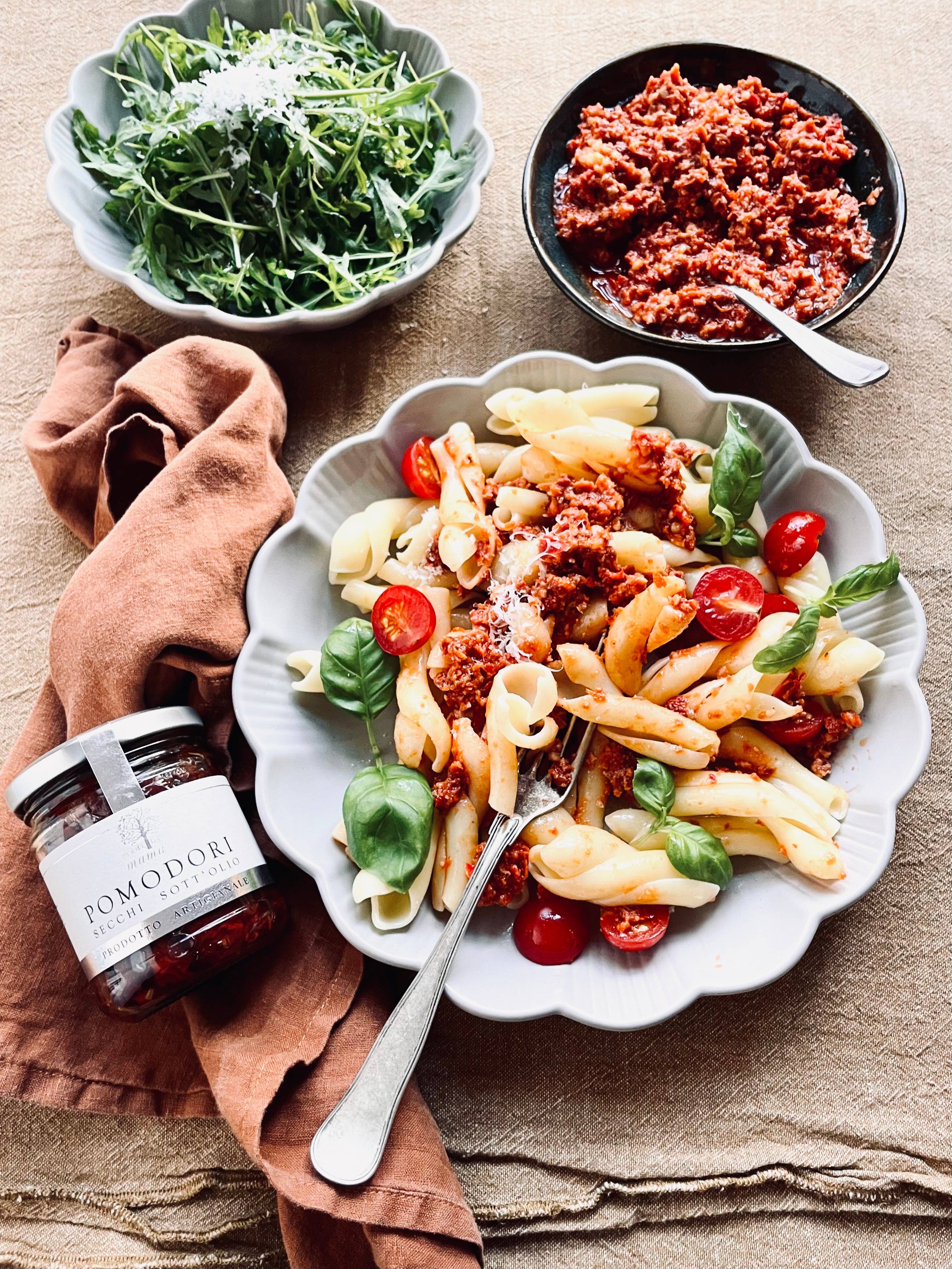 Made by Mama - Wholesale Dried/Dehydrated Vegetables - Sun Dried Tomatoes in Olive Oil3