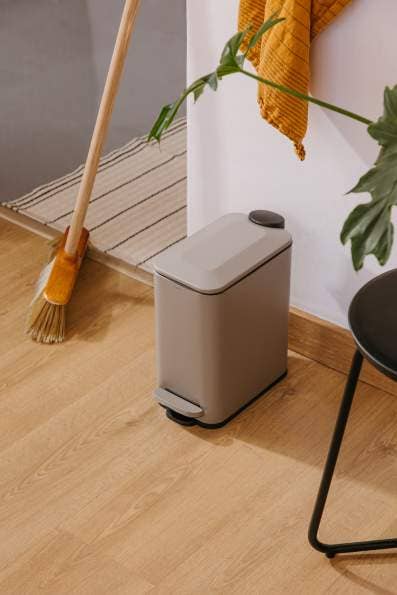 COSMIC BRAND - Wholesale Bathroom Trashcan - Cosmic Wastebasket Essentials Collection1