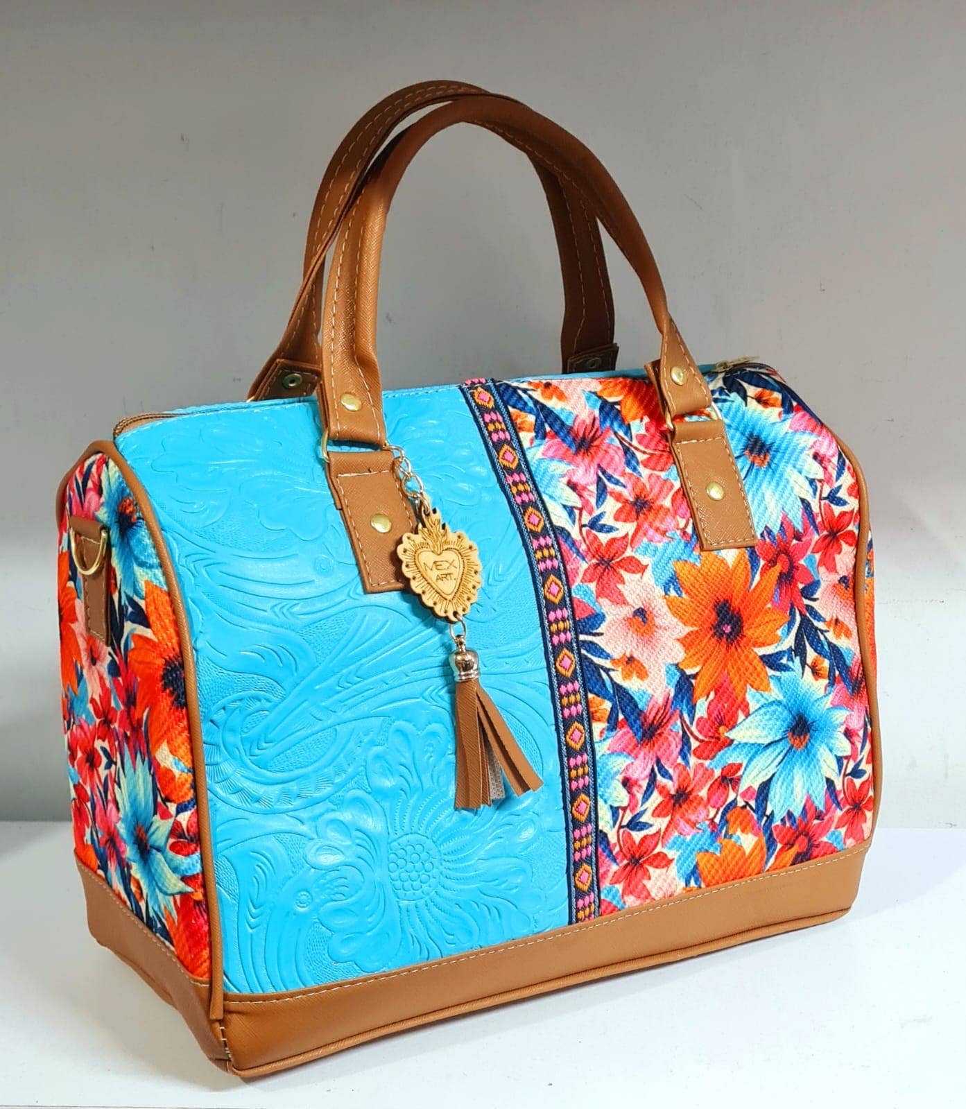 GMCE Global Trading, LLC - Wholesale Satchel - Women's - Artisan Handcrafted Satchel Embroidered Jute Bag4