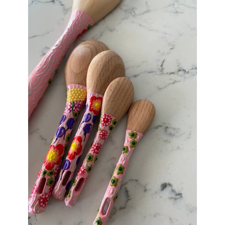 Oh The Places We Go Shop – Großhandel Messlöffel – Löffelset aus Holz, Rosa, Backlöffel, Geschenk zum Backen