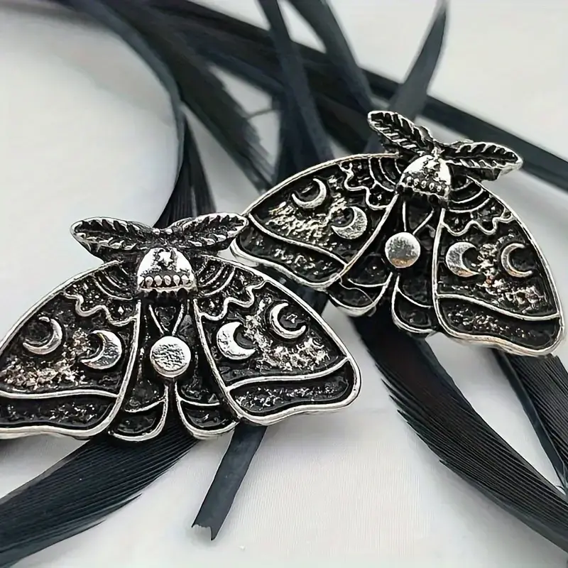 Magnifique Hearts - Wholesale Stud/Post Earrings - Mystical Moth Stud Earrings, Oxidized insect Earrings 3
