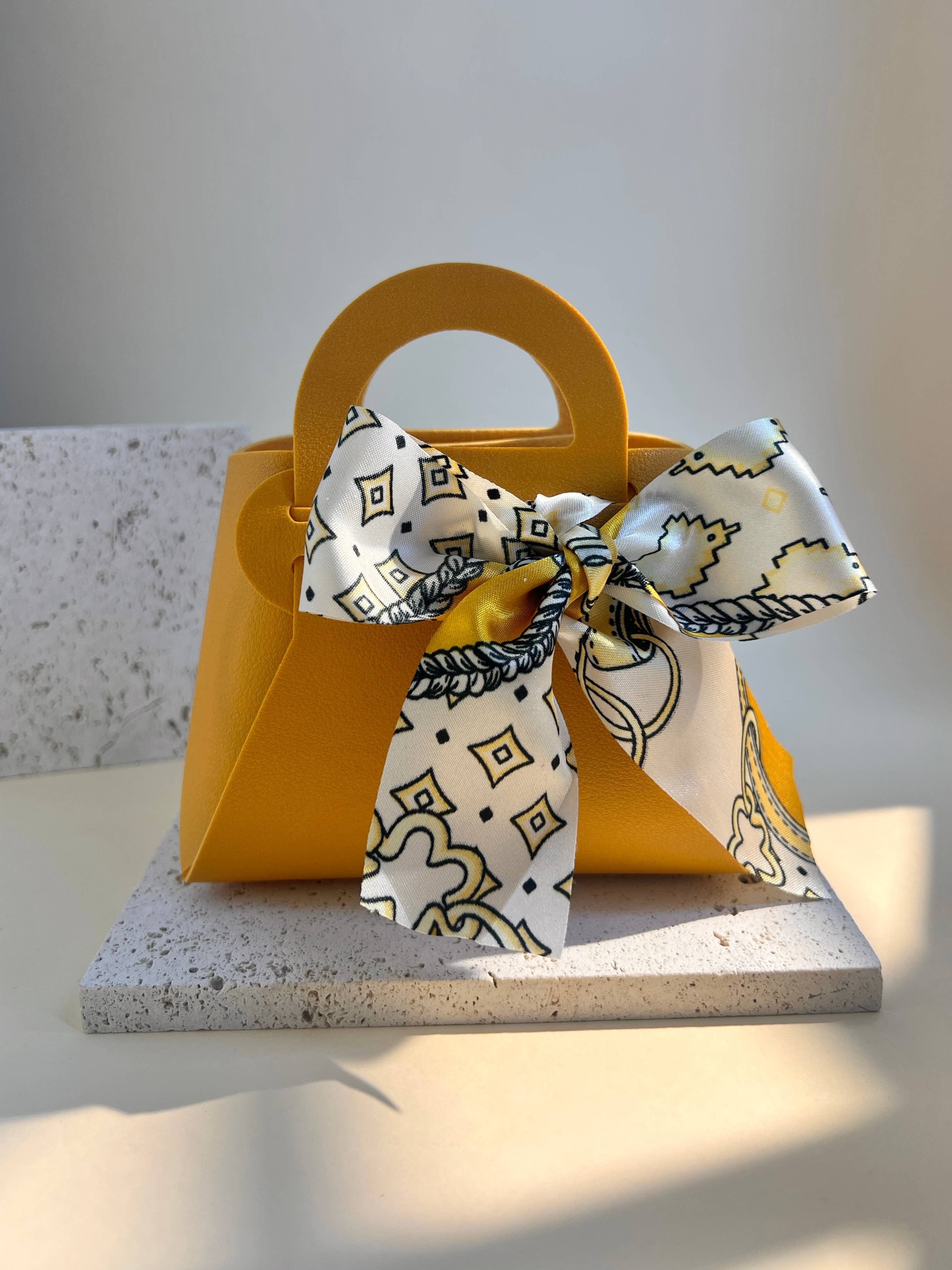 COSMOS - Wholesale Gift Bag - Mini Gift Pouch Bag Original Elegance PO81001-100