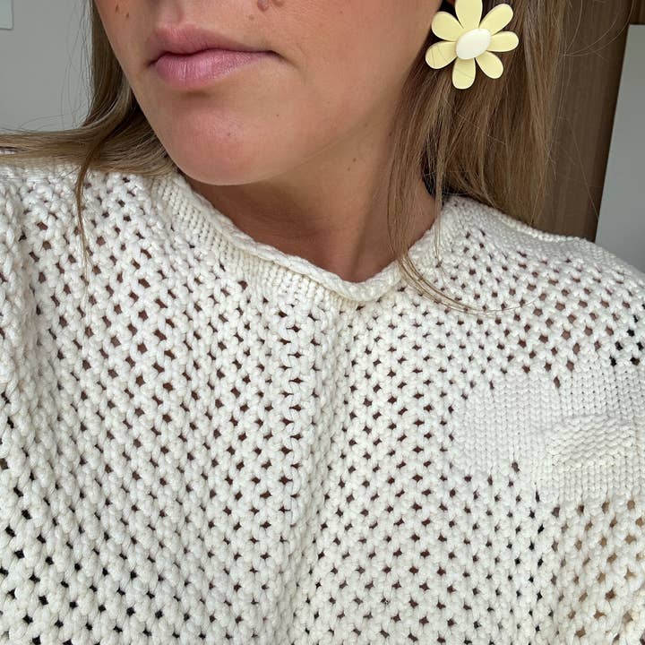 Emeldo - Wholesale Dangle Earrings - Estelle Flower Earrings // select colour5