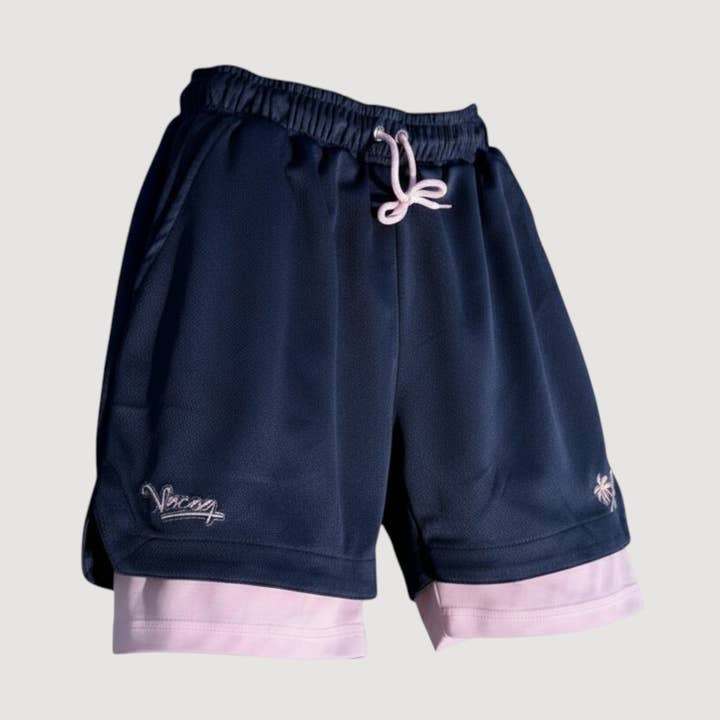 2-IN-1 PRESTATIE HEREN TEAMSHORT - BLAUW voor wholesale door Vacay All Court Apparel