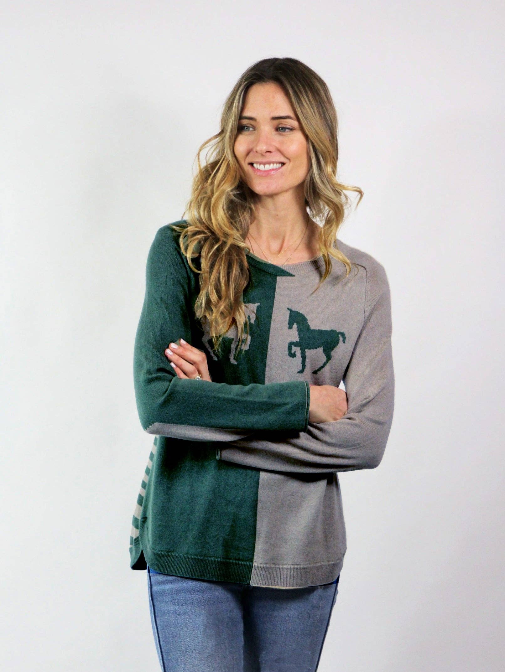 ISLEFIELD – wholesale Knitted jumper – Women′s – Trot Sweater1