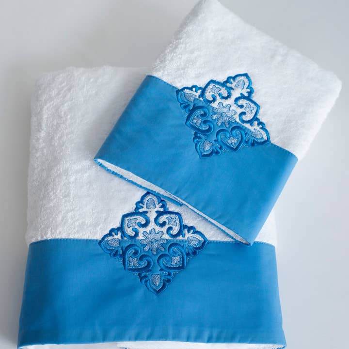 Set Spugne Maiolica Azzurro per la vendita all'ingrosso da parte di Roberta Netti Home Design