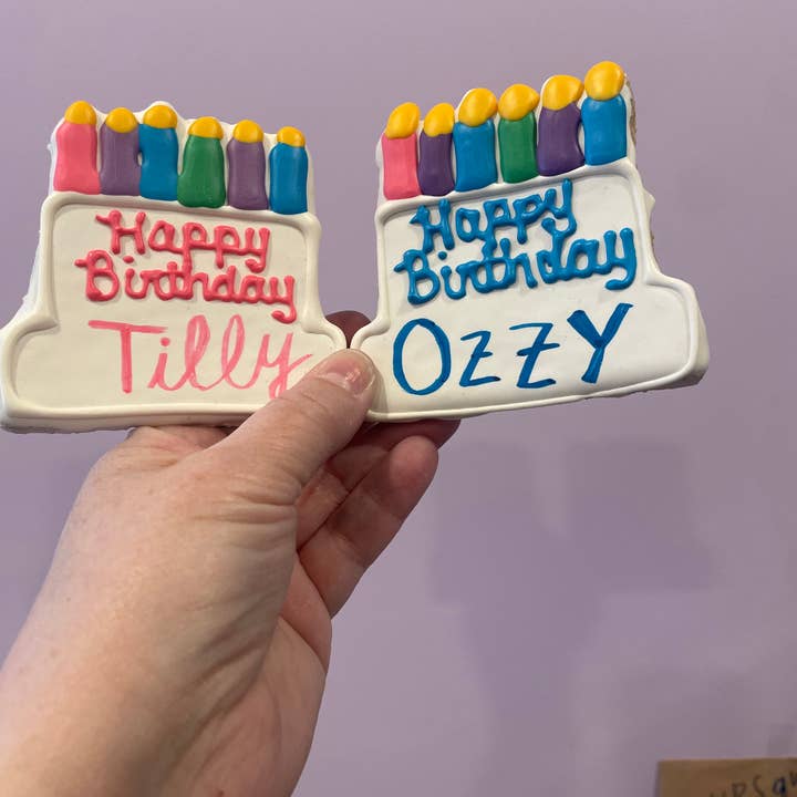 Lucky Biscuit Pet Bakery - Wholesale Pet Treats - Dog - Customizable Cake Cookie Plaque 4