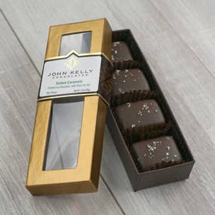4 pièces Fleur de Sel Caramels Salés pour la vente par John Kelly Chocolates