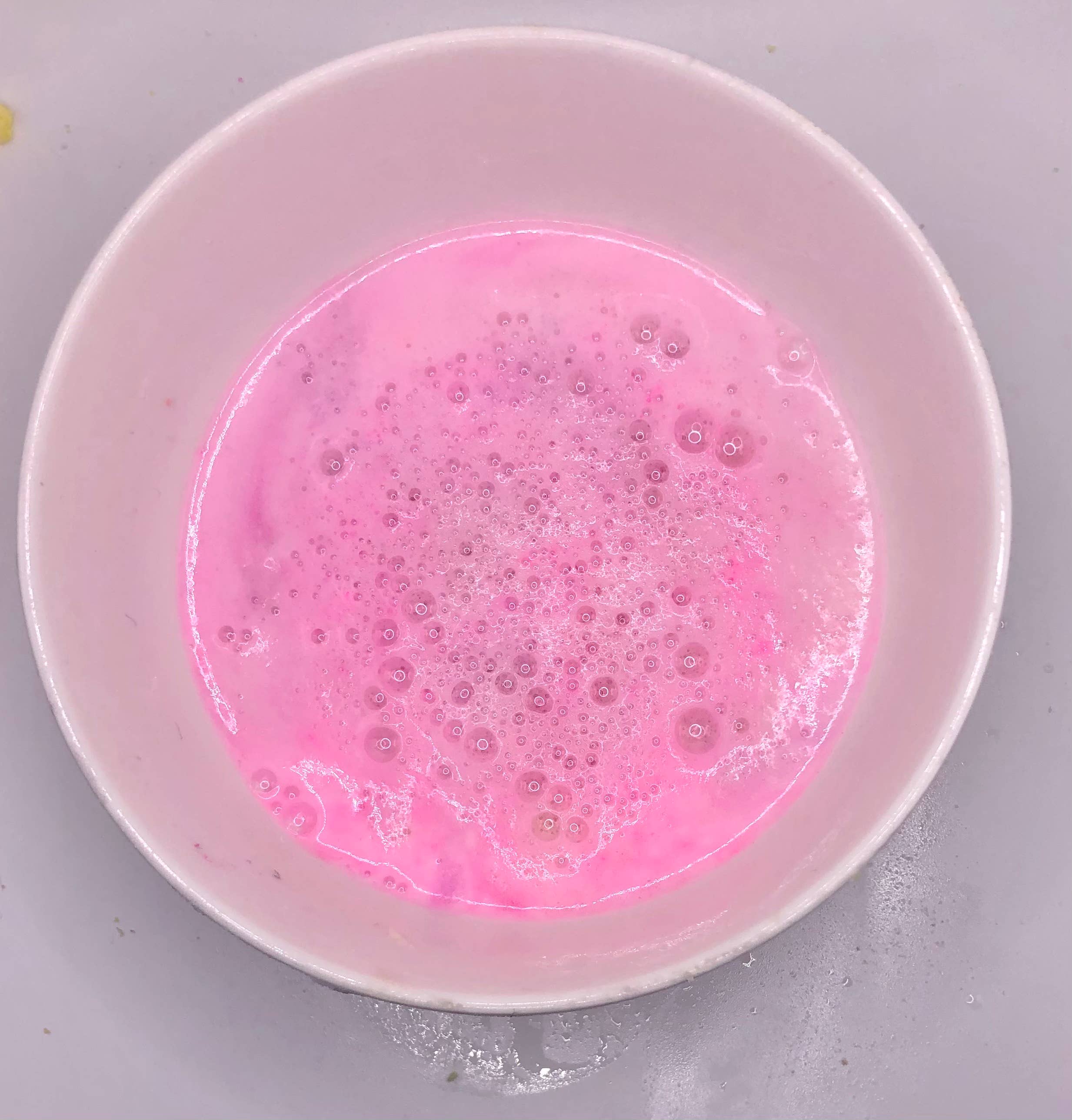 Villa Bain – Engroshandel Badekugle – Villa Bain Rose Gold badebombe konfetti1