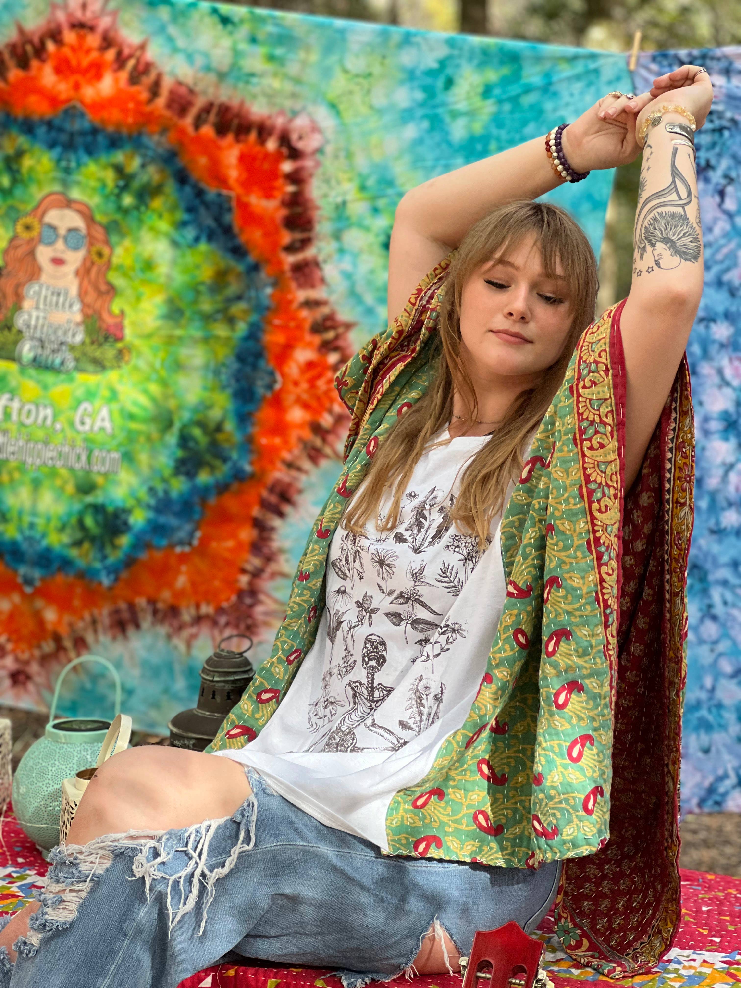 Little Hippie Chick – wholesale Poncho - Dam – Unik Kantha-poncho i ny tappning1