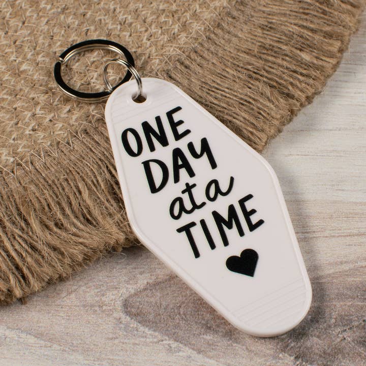 Lucky Luna Apparel - Wholesale Keychain - Women's - One Day At A Time Motel Keychain5