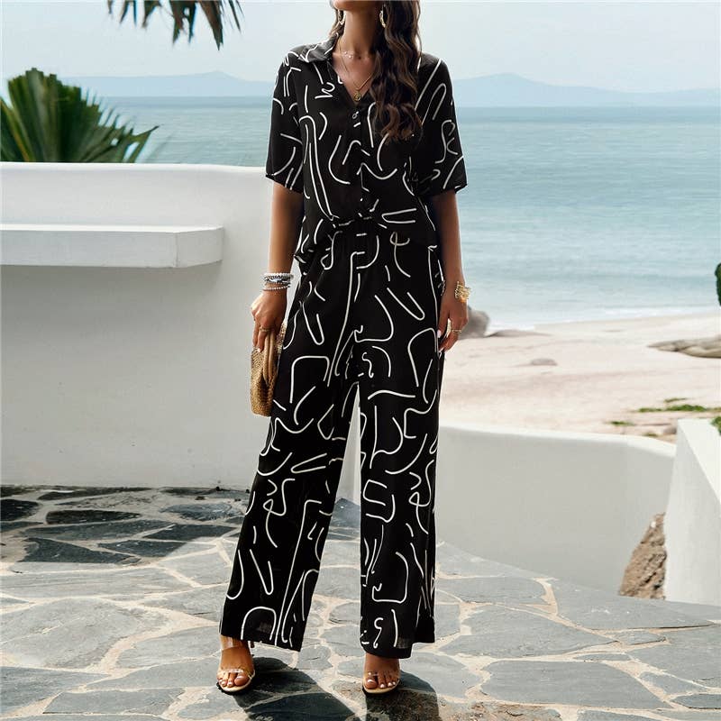 FurDecoration – Großhandel Loungewear-Set – Damen – Kurzarmanzug mit geometrischem Aufdruck am Revers12