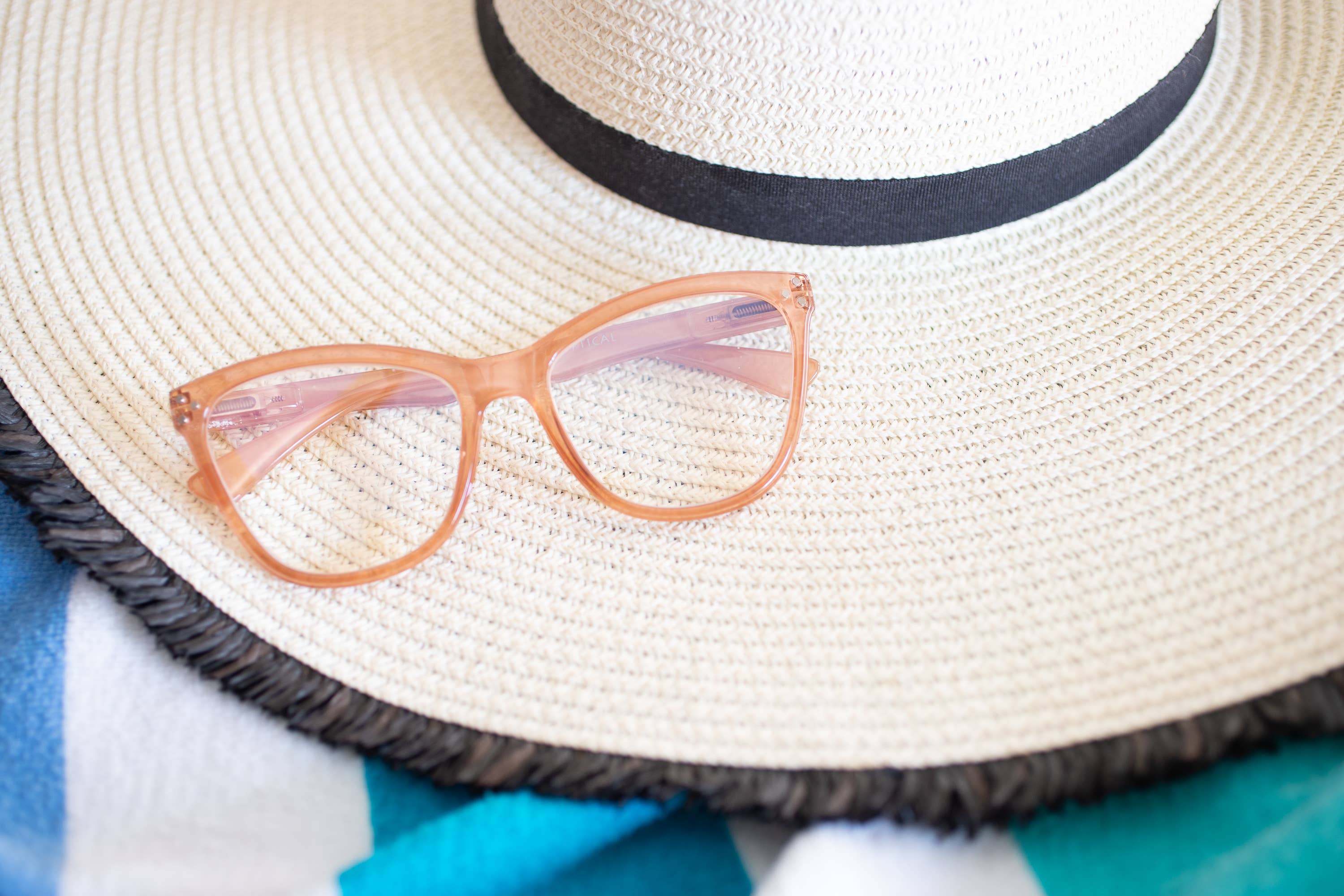 I Heart Eyewear - Vente Lunettes de vue – femme - Lunettes de lecture Havana3