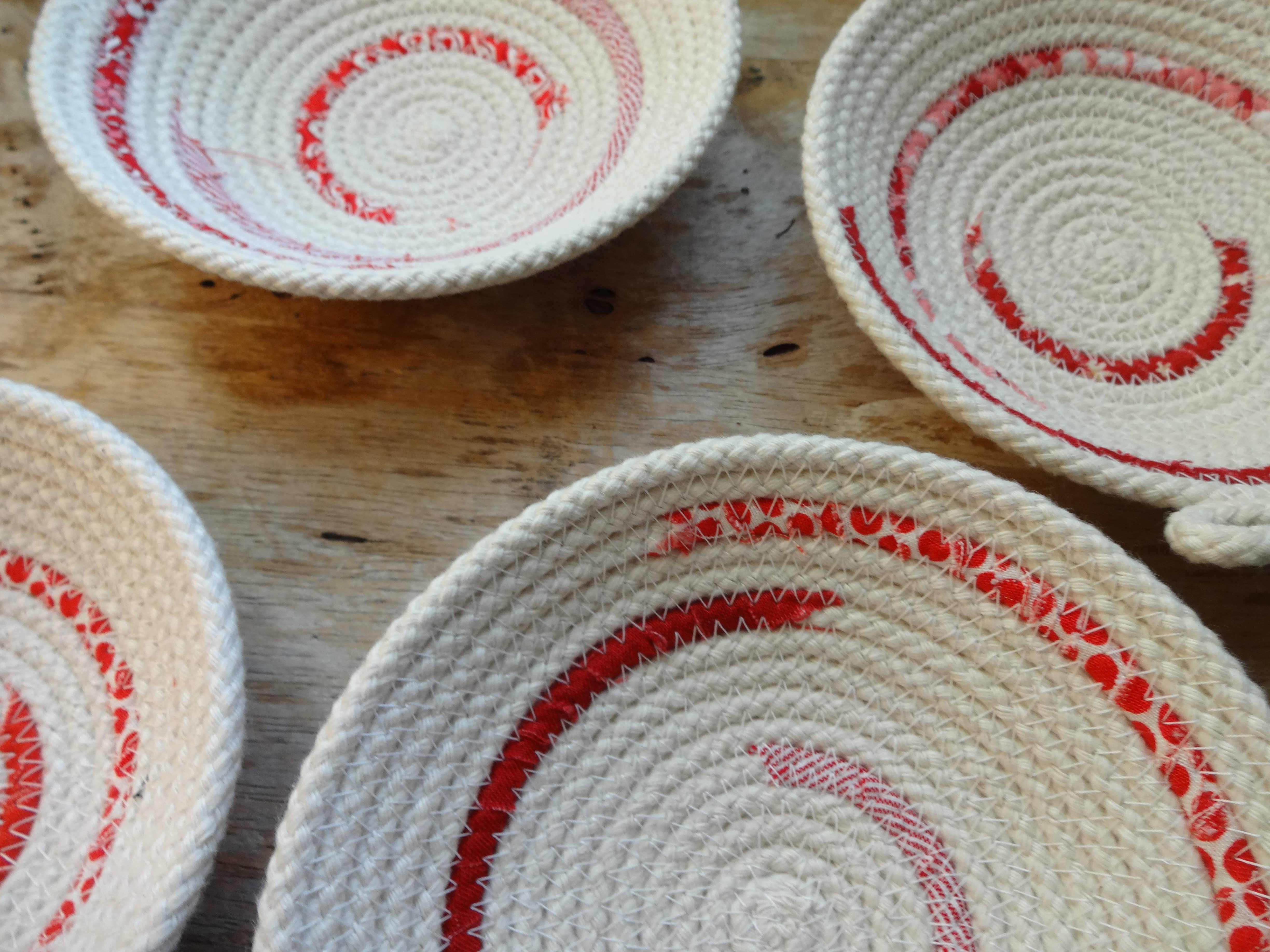 The Foxes Tail – wholesale Dekorativ tallrik/fat/skål – Tyg Wrapped Cotton Rope Bowl: Stor20