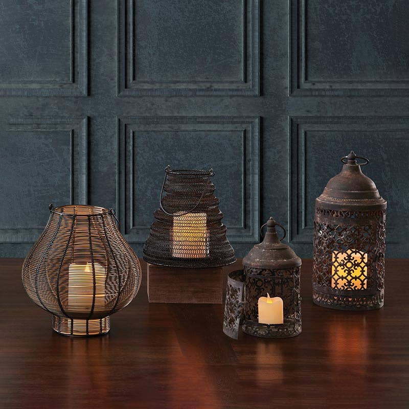 47th & Main (Creative Brands) - Wholesale Lantern - Black Folding Lantern - Medium1
