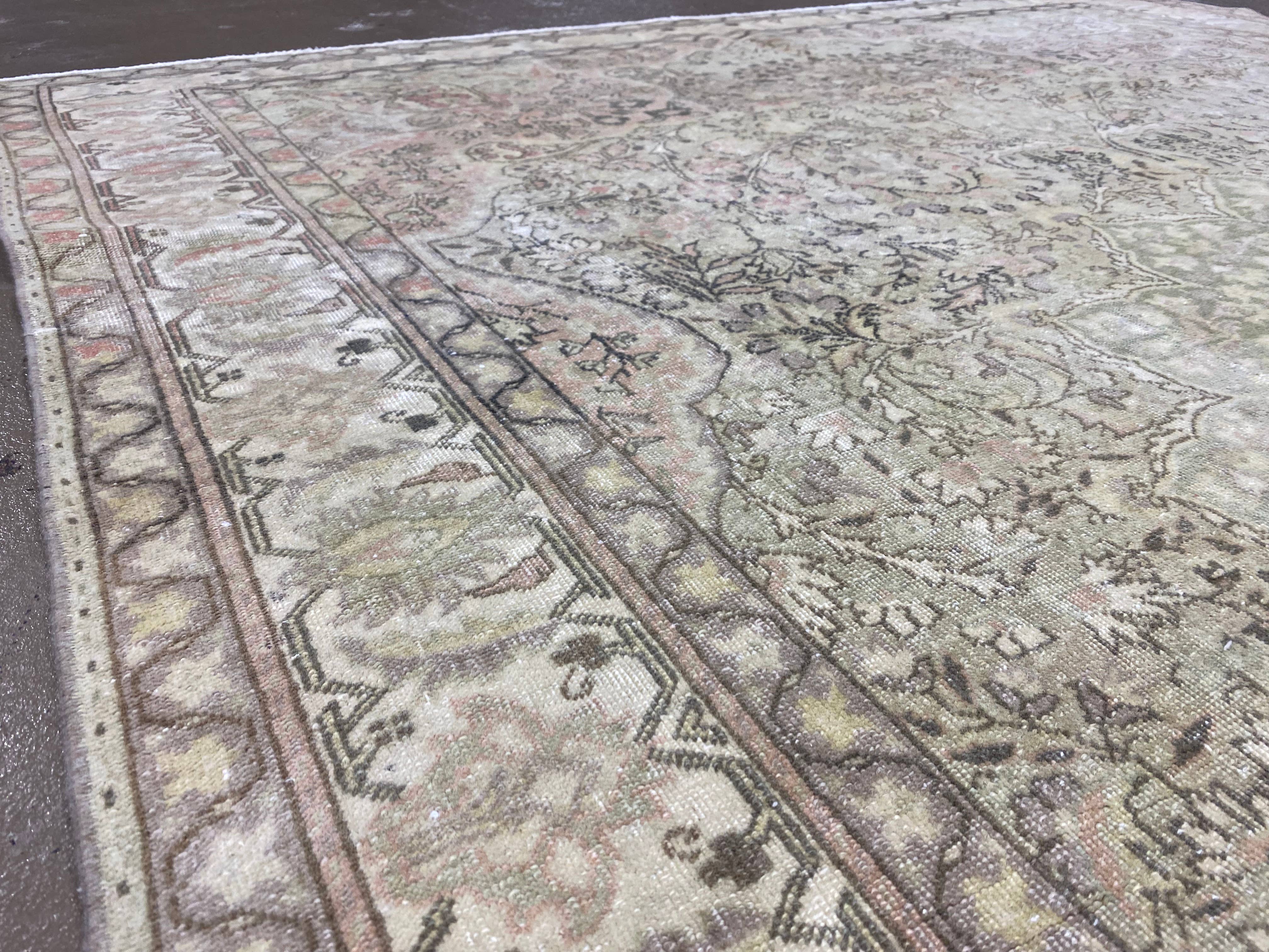 Vintage Loomz - Wholesale Area Rug - Vintage Turkish Kayseri Rug | 6.8 x 9.82