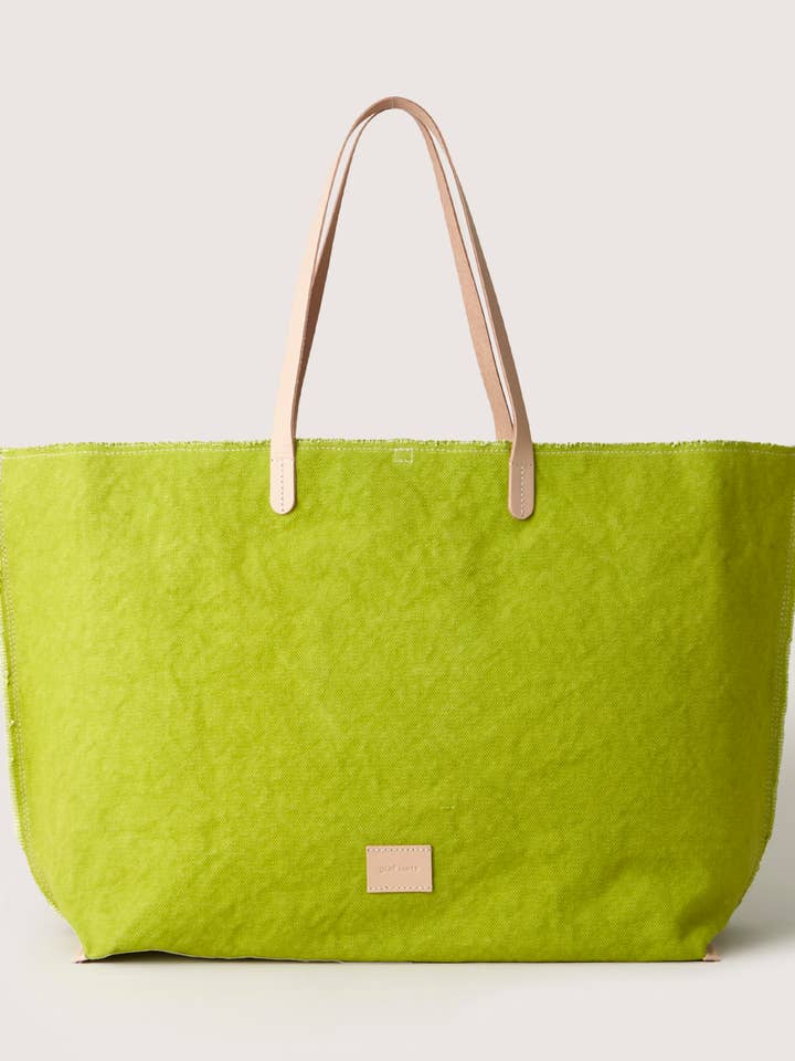 Hana Canvas Boat Bag in Kiwi for wholesale by Graf Lantz