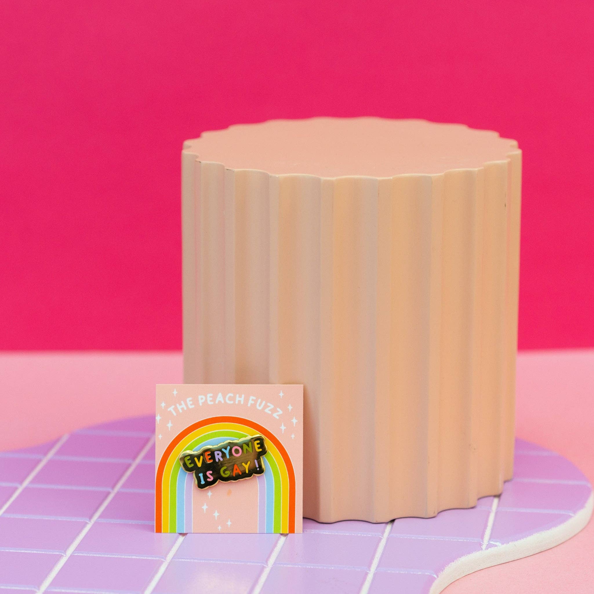 The Peach Fuzz – Engroshandel Reversnål/knap – Alle Er Homoseksuel Emalje5