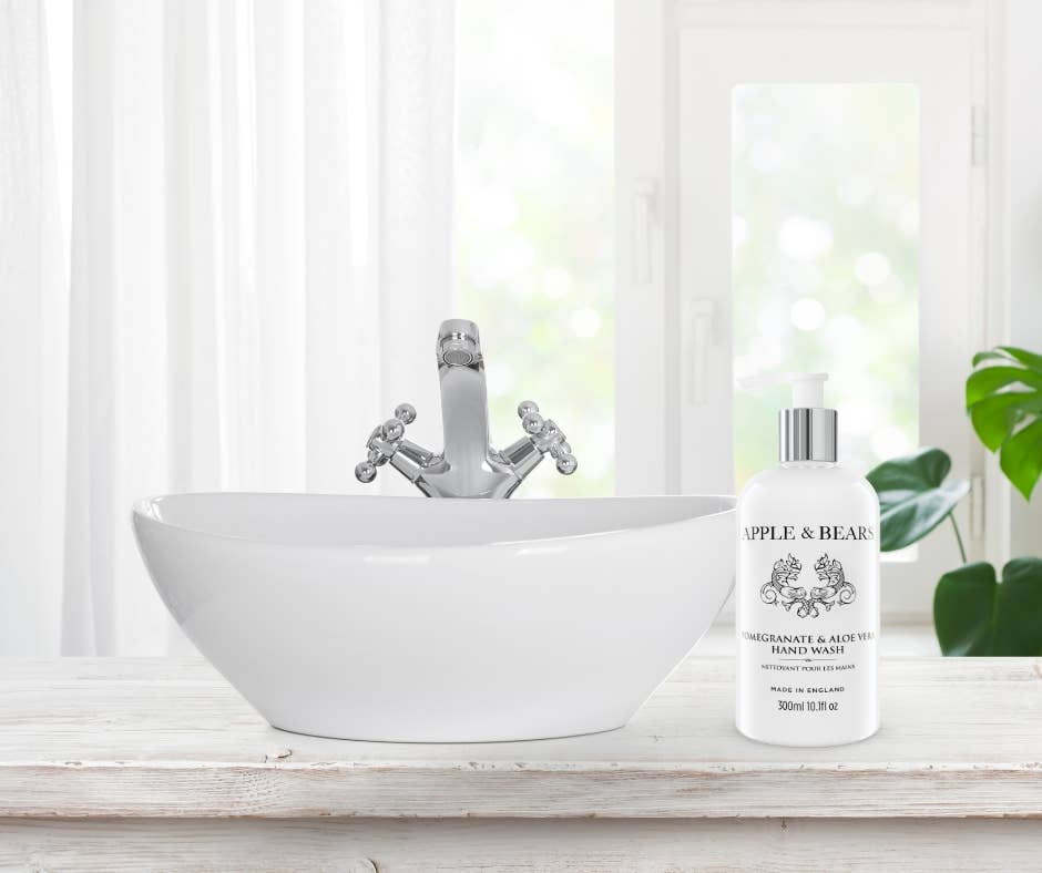 APPLE & BEARS – wholesale Hand soap/wash – Pomegranate & Aloe Vera Hand Wash 300ml /10.1 fl oz5