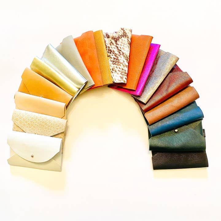 Maple + Love - Wholesale Wallet - Women's - Mini Leather Envelope Wallet