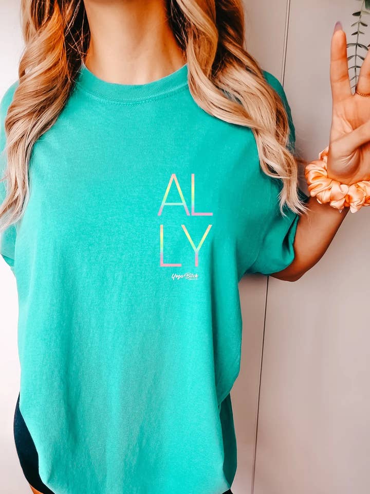 ALLY Oversized kledingsgeverft Pride-T-shirt met losse pasvorm voor wholesale door Yoga Bitch Apparel