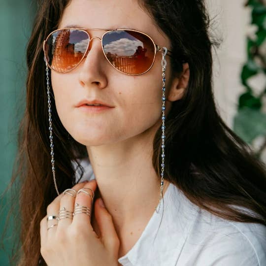 Chaîne à lunettes de lecture turques Blue Beaded Evil Eye Protection Summer pour la vente par The Colourful Aura