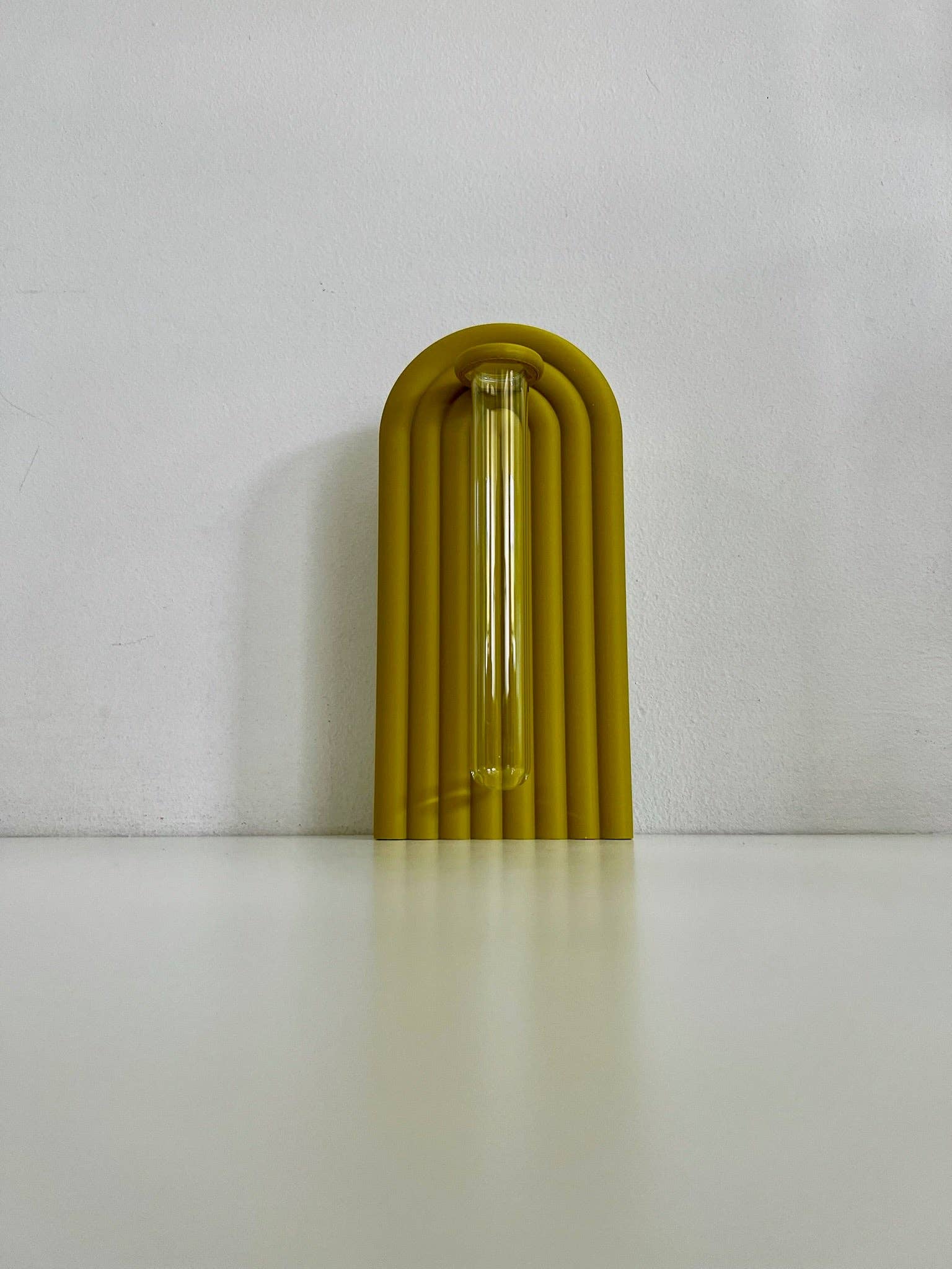 Brehmwood Creative - Wholesale Bookend - Propagation Bookend Set with Built-In Glass Tubes for Plant Lovers – 20 Colors Available!4