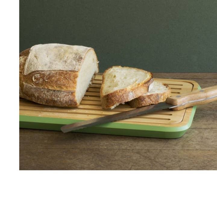 Tabla de cortar de bambú con rejilla extraíble y borde verde salvia para venta al por mayor de Pebbly France