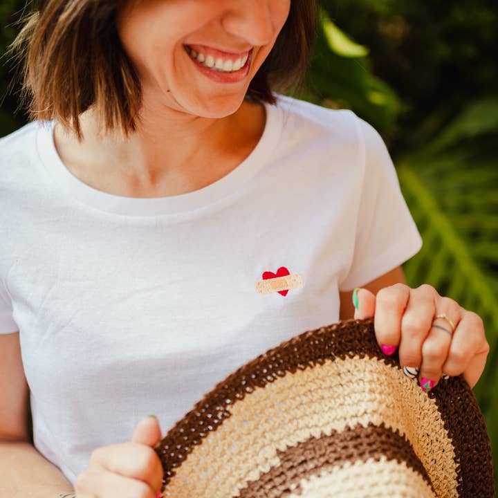 Sanaras T-shirt für den Großhandel von Mdemona