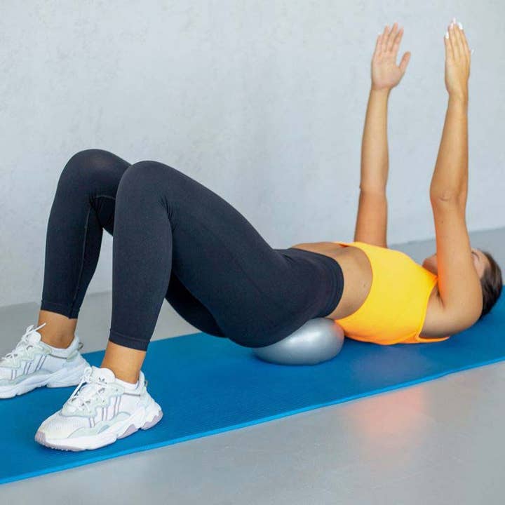 ACUS MED – wholesale Fitness equipment – Rehabilitation exercise ball 22 cm with pump | Line Sport 4