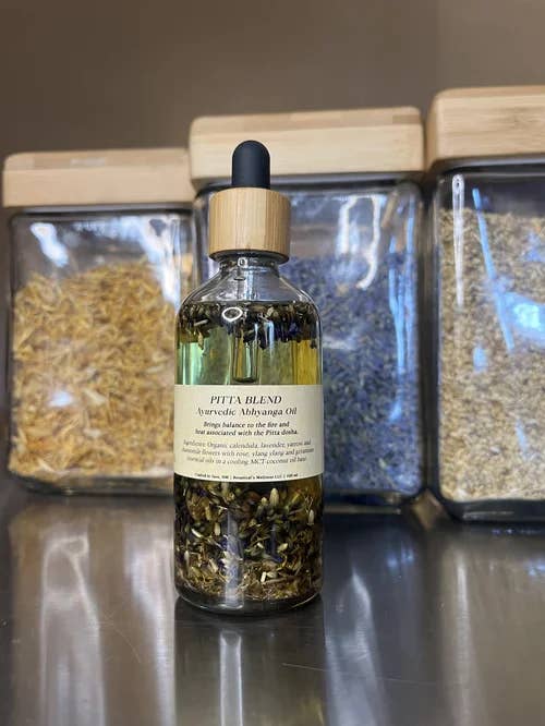 Pitta Abhyanga Oil for wholesale by Botanical’s Wellness