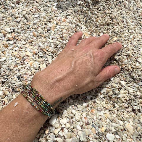 Lady Bird Market – wholesale Pärlarmband – Gröna Bruna & Guld 5-Varv Frö Pärla Omslag Stapel Armband5