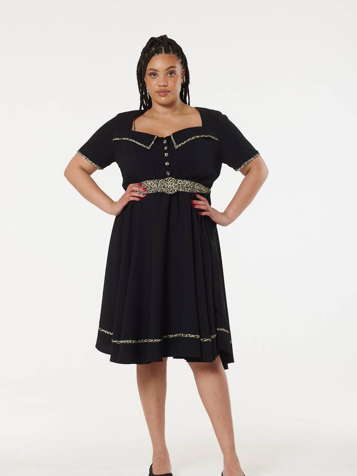 Alternative Yael Animal Print Swing Dress for wholesale by Timeless London