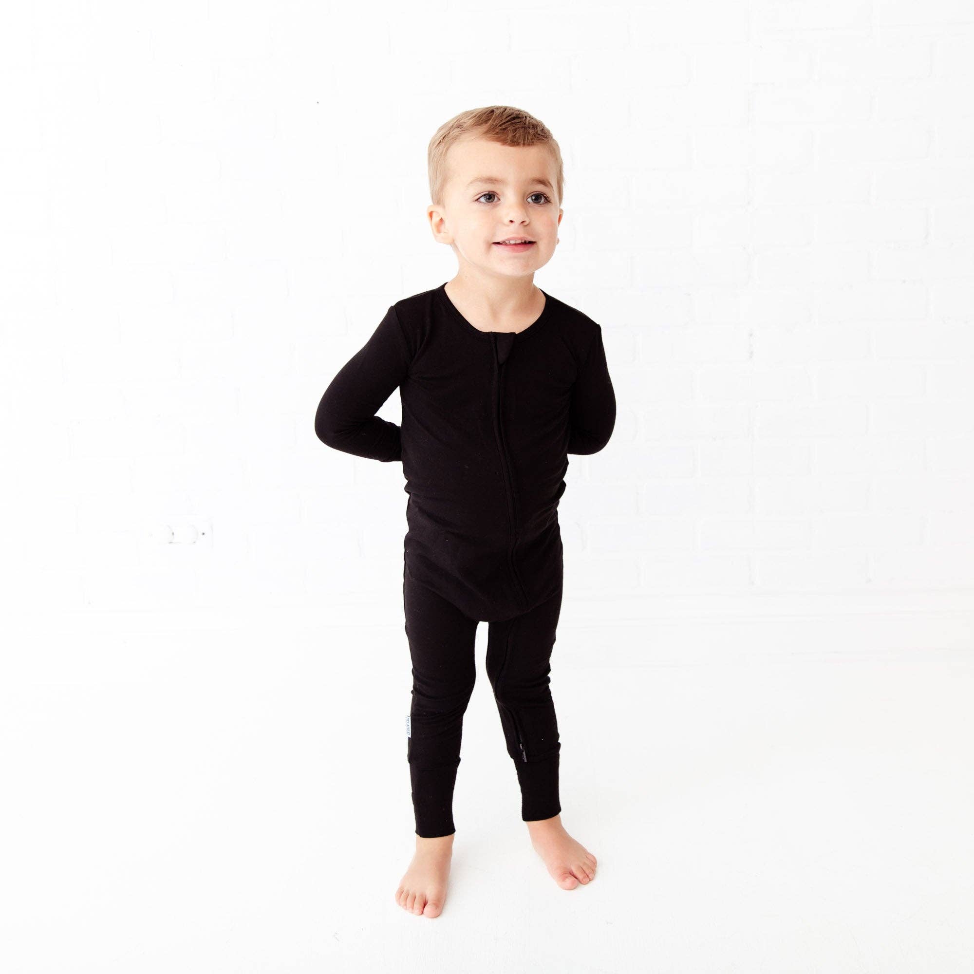 Dreamiere - Vente Grenouillère – bébé - Pyjama convertible en bambou noir onyx pour enfants11