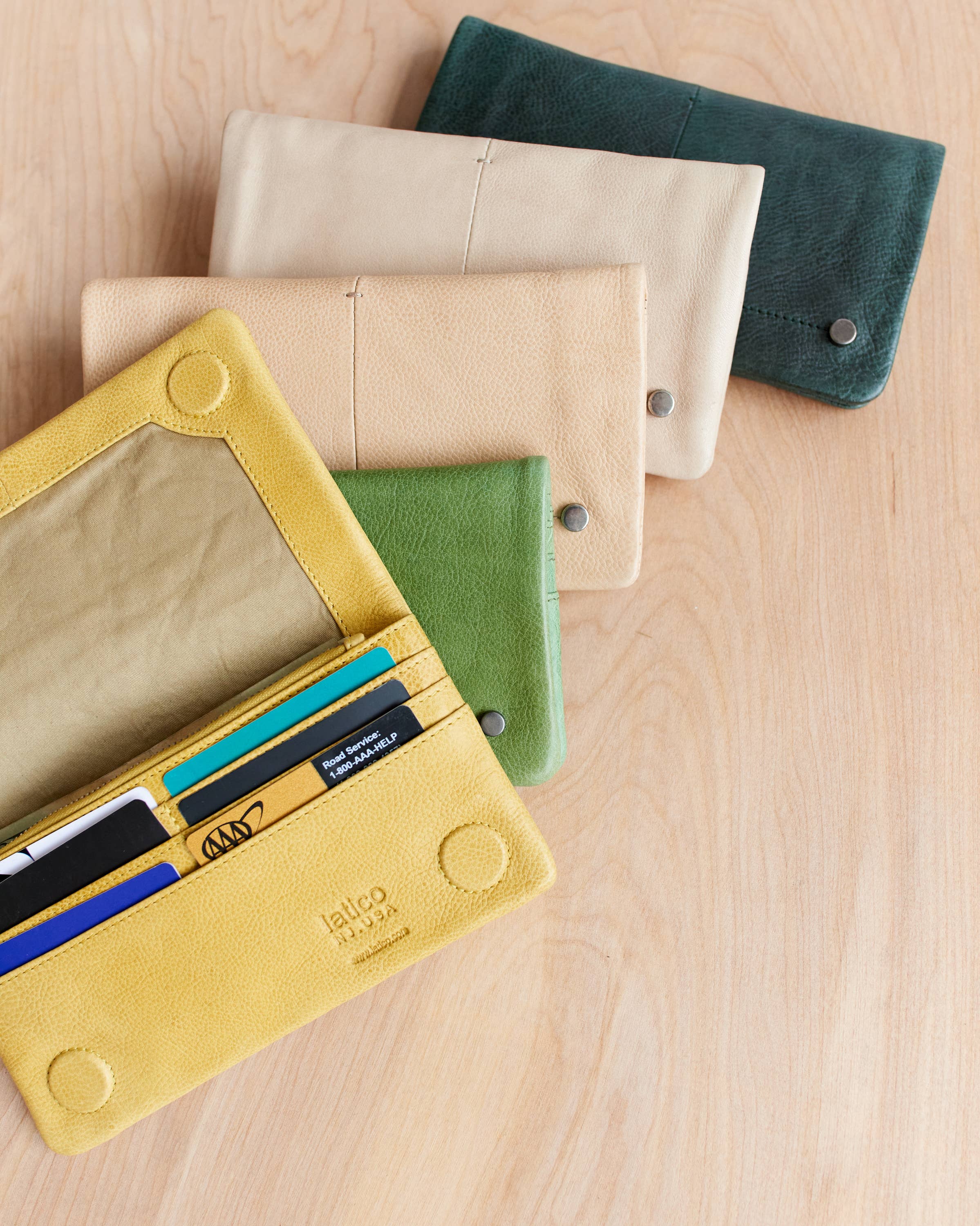 Latico Leathers - Wholesale Wallet - Women's - Terry Handcrafted Leather Wallet2