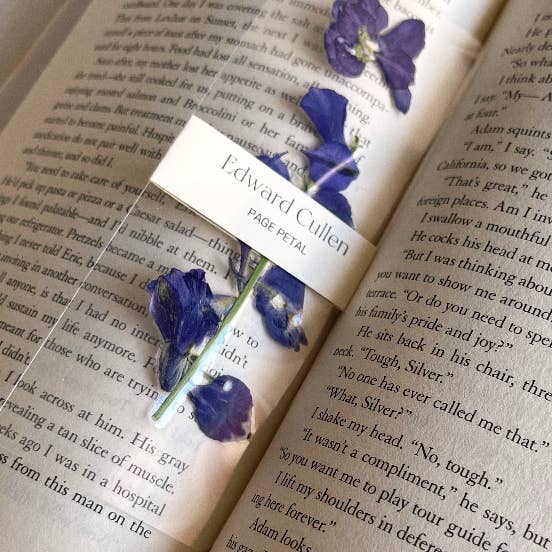 Page Petal - Wholesale Bookmark - Edward Cullen Bookmark4